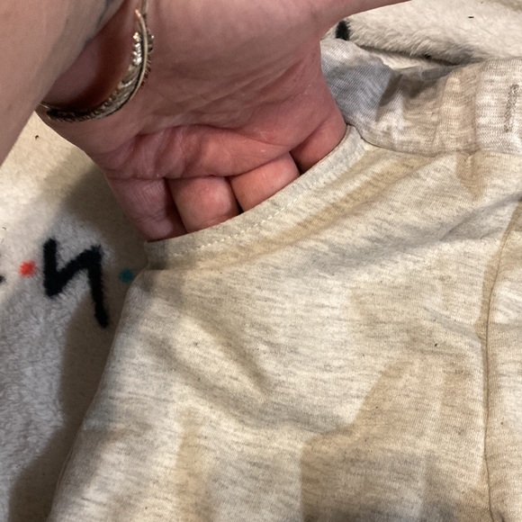 Joggers - Picture 5 of 6